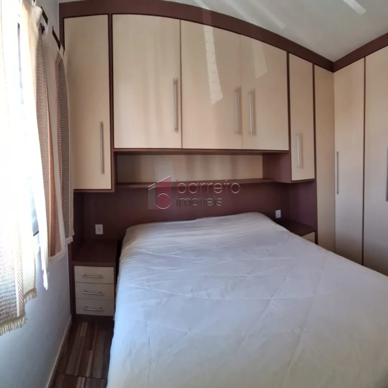 APARTAMENTO SEMIMOBILIADO À VENDA NO CONDOMÍNIO TRENTINO NA REGIÃO DA COLÔNIA EM JUNDIAÍ/SP