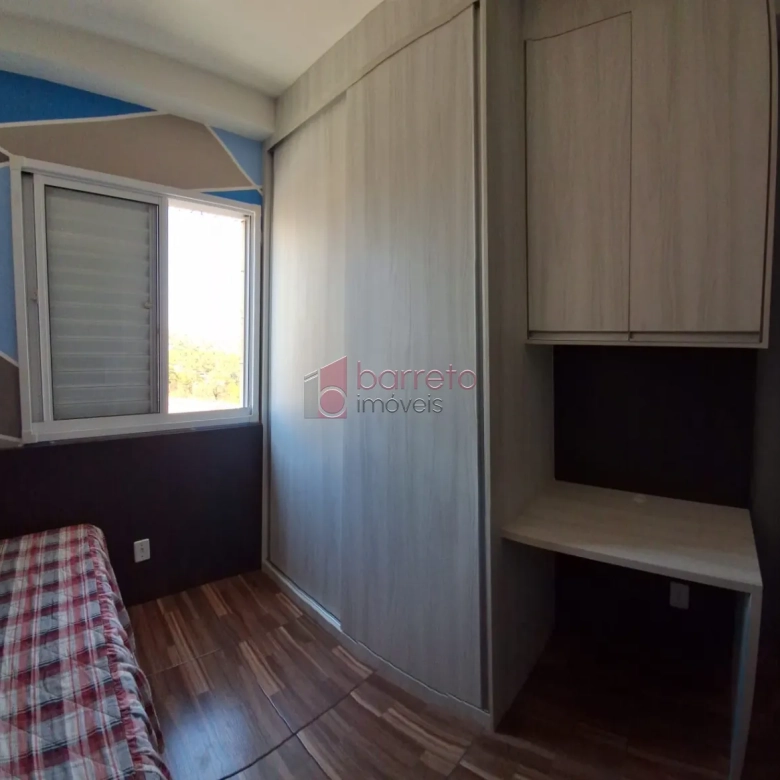 APARTAMENTO SEMIMOBILIADO À VENDA NO CONDOMÍNIO TRENTINO NA REGIÃO DA COLÔNIA EM JUNDIAÍ/SP