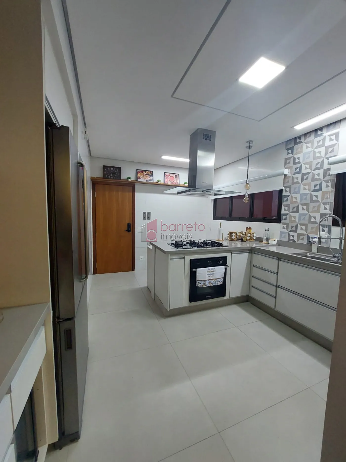 APARTAMENTO À VENDA NO EDIFÍCIO GRANDE AVENIDA NO BAIRRO VILA PROGRESSO EM JUNDIAÍ/SP