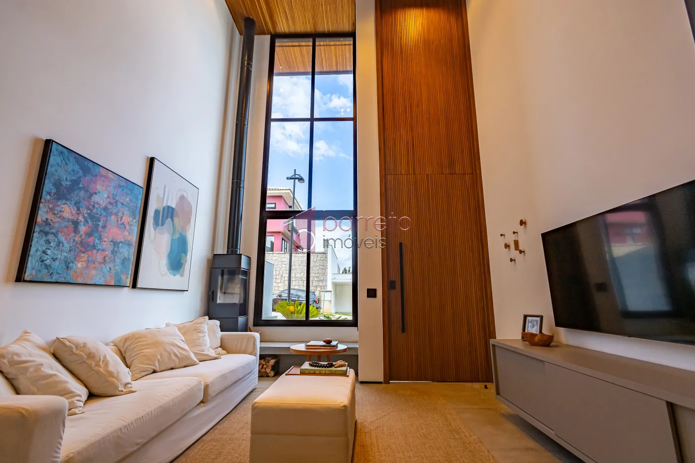 CASA TÉRREA COM MEZANINO MOBILIADA À VENDA – 03 QUARTOS – BRISAS DA MATA – JUNDIAÍ/SP