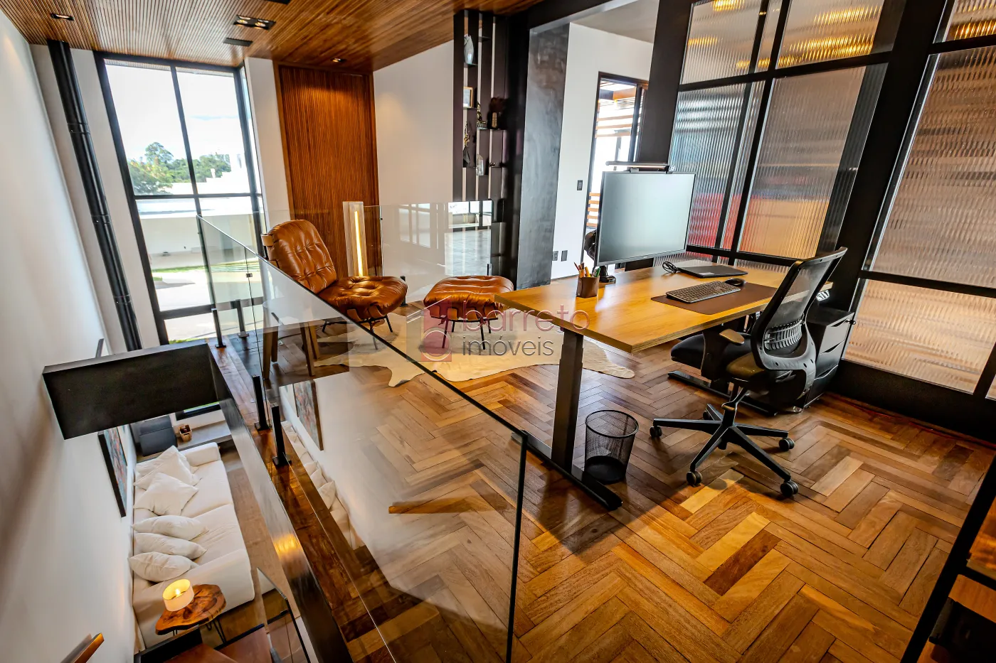 CASA TÉRREA COM MEZANINO MOBILIADA À VENDA – 03 QUARTOS – BRISAS DA MATA – JUNDIAÍ/SP
