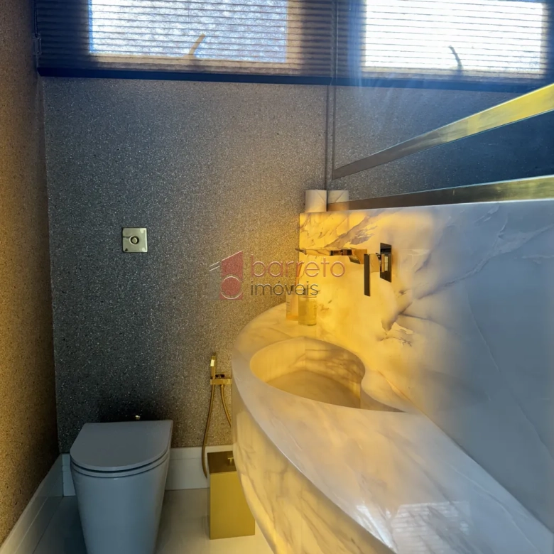 SOBRADO À VENDA – 5 QUARTOS – BRISAS DO LAGO – JUNDIAÍ/SP