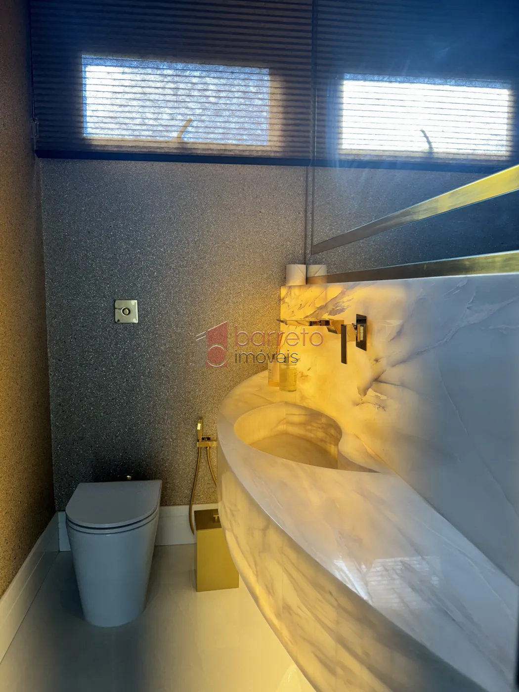 SOBRADO À VENDA – 5 QUARTOS – BRISAS DO LAGO – JUNDIAÍ/SP