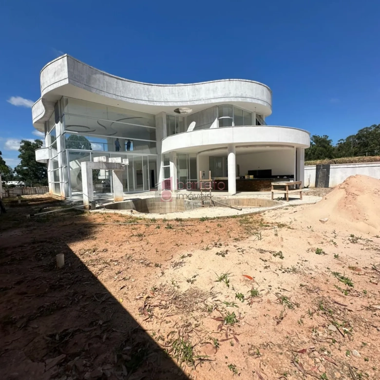 CASA ALTO PADRÃO PARA VENDA NO CONDOMÍNIO TERRAS DA ALVORADA – ITUPEVA/SP