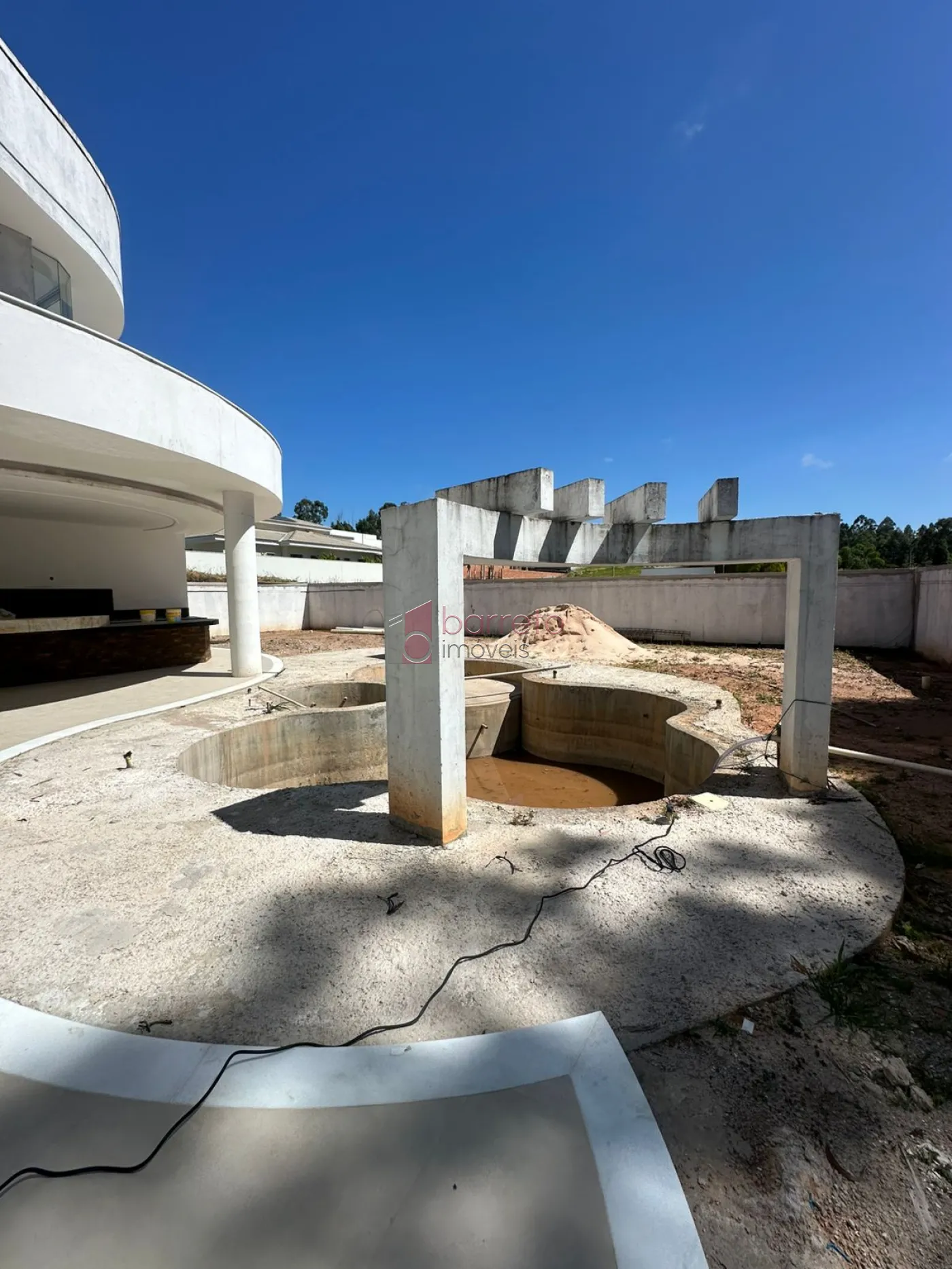 CASA ALTO PADRÃO PARA VENDA NO CONDOMÍNIO TERRAS DA ALVORADA – ITUPEVA/SP