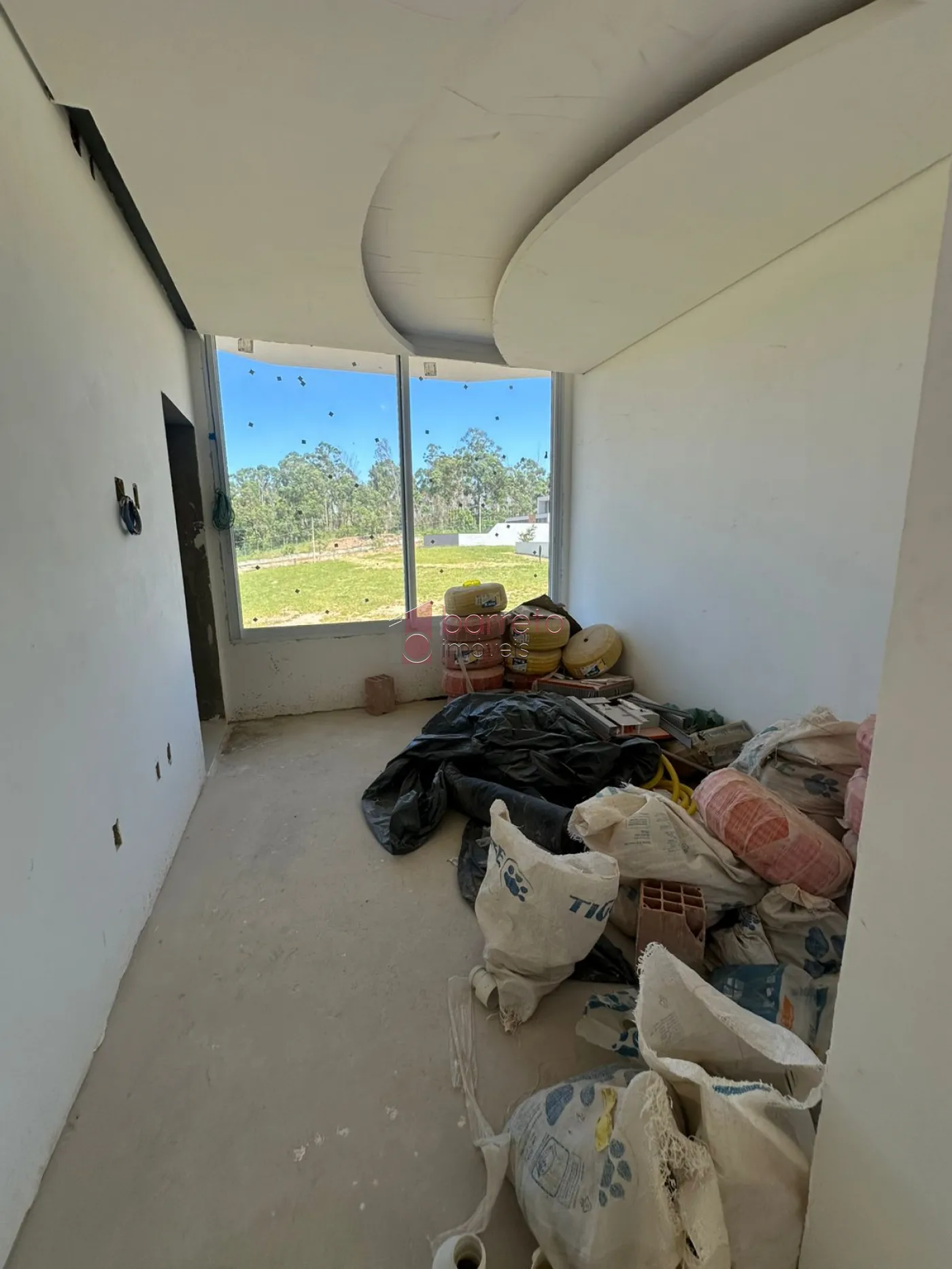 CASA ALTO PADRÃO PARA VENDA NO CONDOMÍNIO TERRAS DA ALVORADA – ITUPEVA/SP