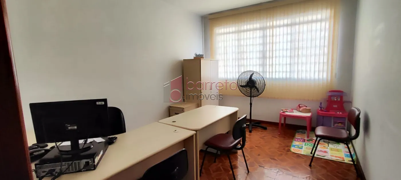CASA COMERCIAL À VENDA NO JARDIM PITANGUEIRAS – JUNDIAÍ/SP