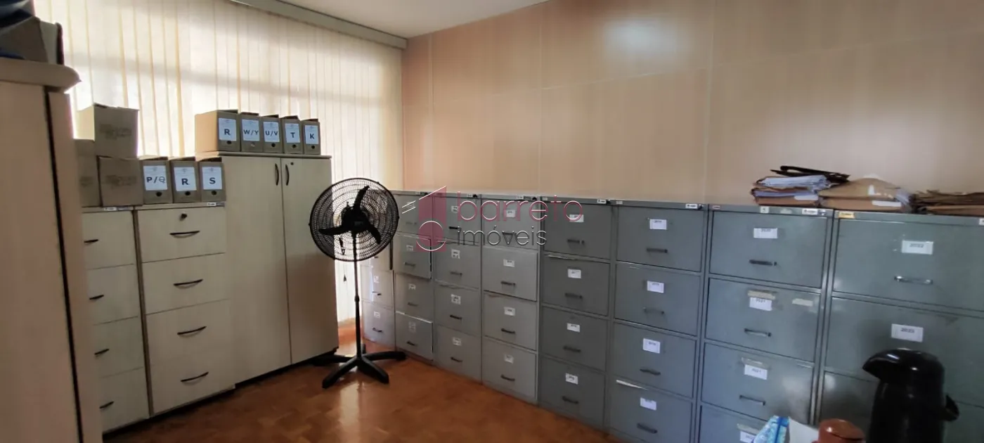 CASA COMERCIAL À VENDA NO JARDIM PITANGUEIRAS – JUNDIAÍ/SP