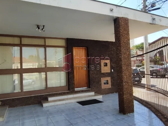 CASA COMERCIAL À VENDA NO JARDIM PITANGUEIRAS – JUNDIAÍ/SP