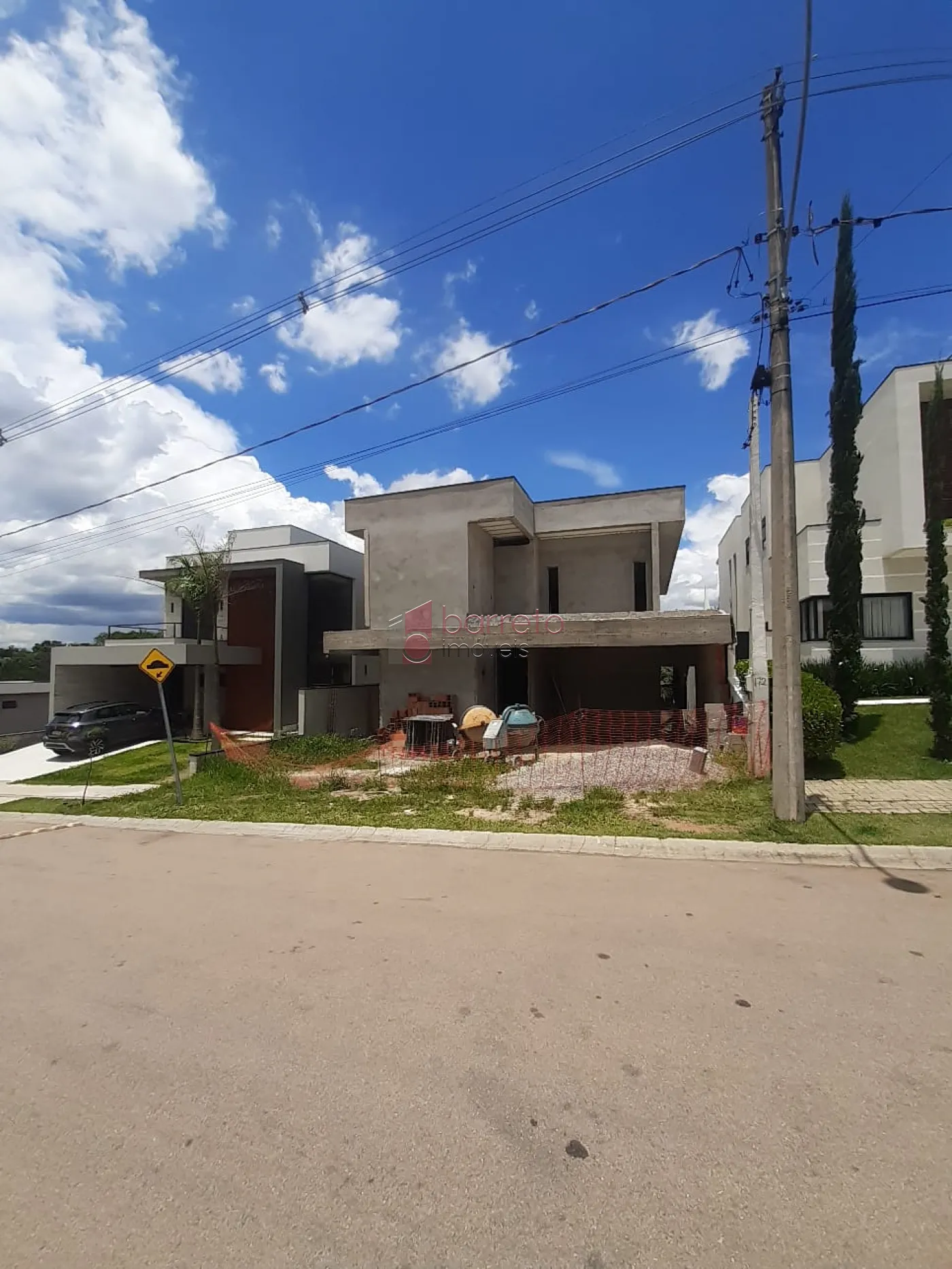 CASA À VENDA NO CONDOMÍNIO BELLA VITTÁ EM JUNDIAÍ/SP