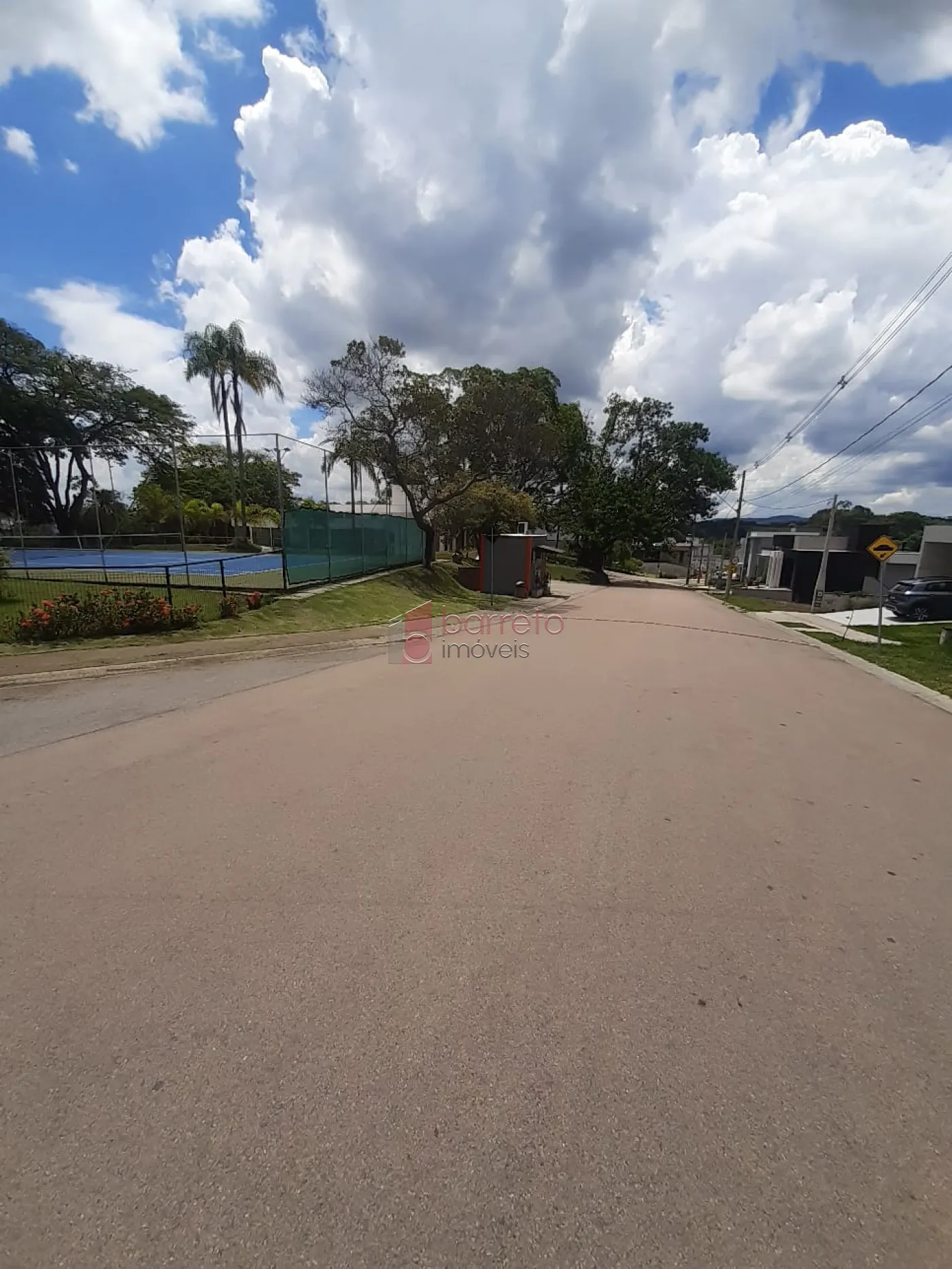 CASA À VENDA NO CONDOMÍNIO BELLA VITTÁ EM JUNDIAÍ/SP