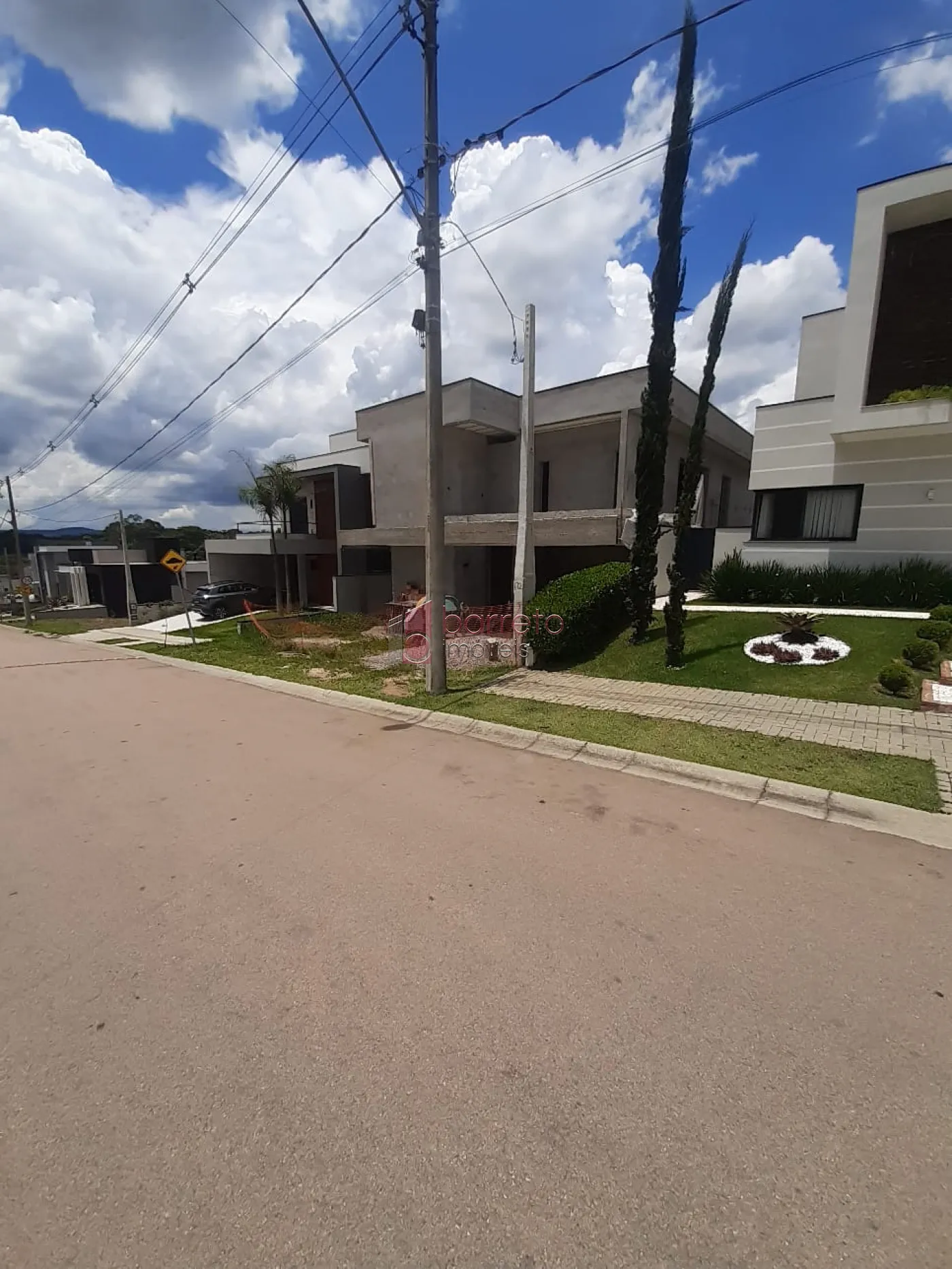 CASA À VENDA NO CONDOMÍNIO BELLA VITTÁ EM JUNDIAÍ/SP