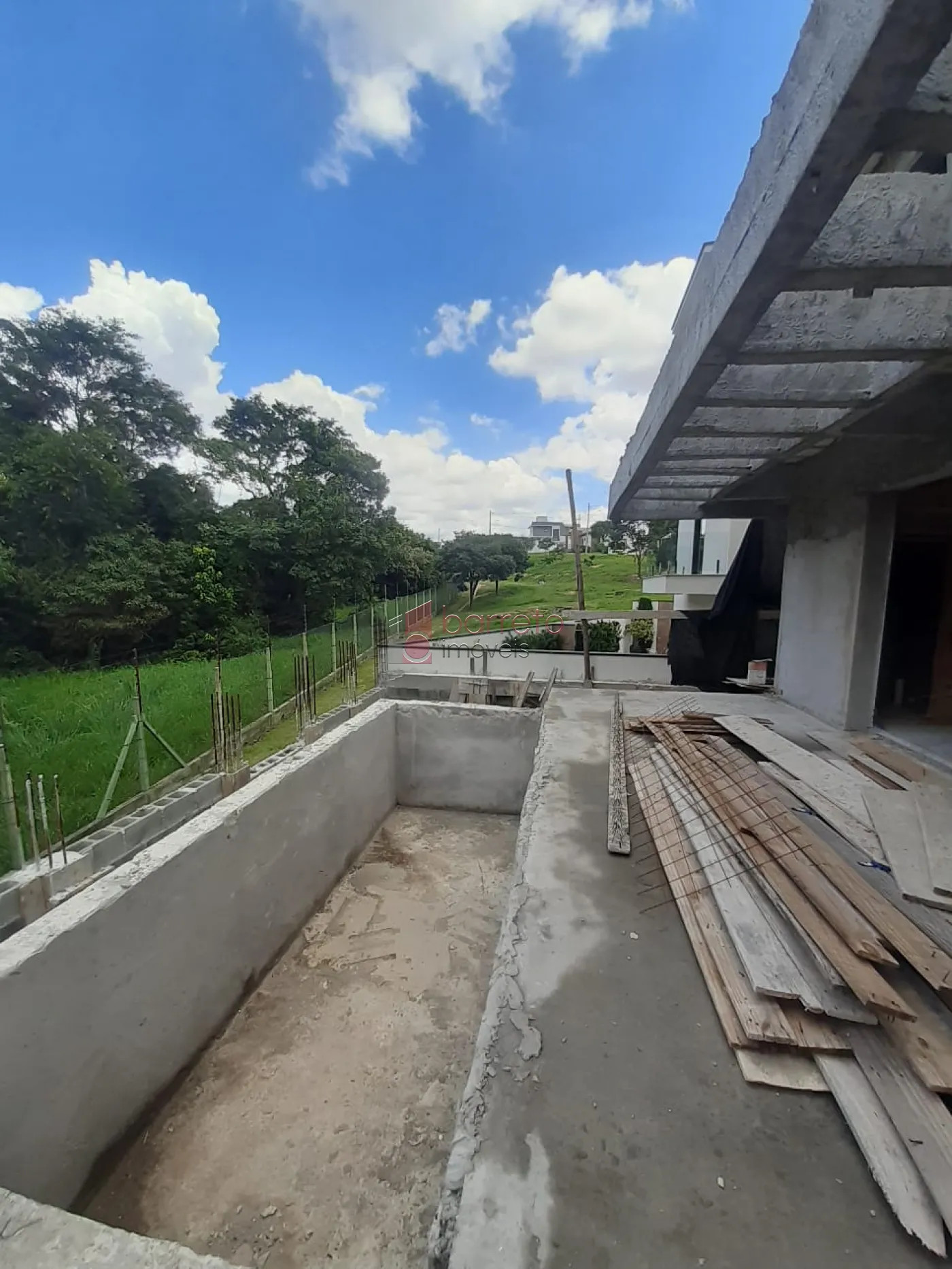 CASA À VENDA NO CONDOMÍNIO BELLA VITTÁ EM JUNDIAÍ/SP