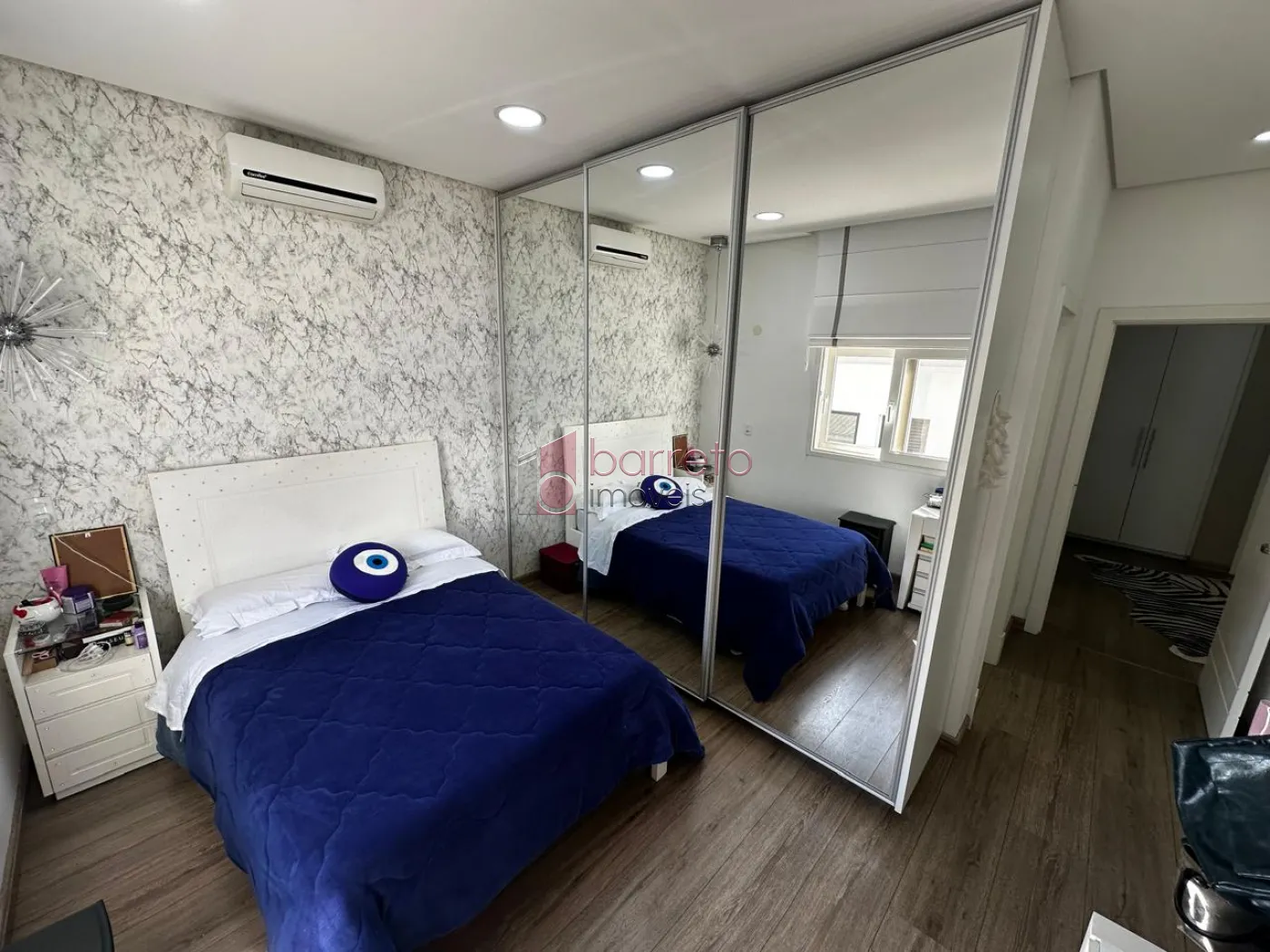 SOBRADO PARA VENDA – 4 QUARTOS – BOSQUE DOS JATOBÁS – JUNDIAÍ/SP
