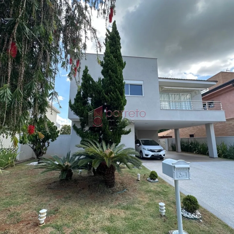 CASA À VENDA NO CONDOMÍNIO RESERVA DA SERRA EM JUNDIAÍ/SP