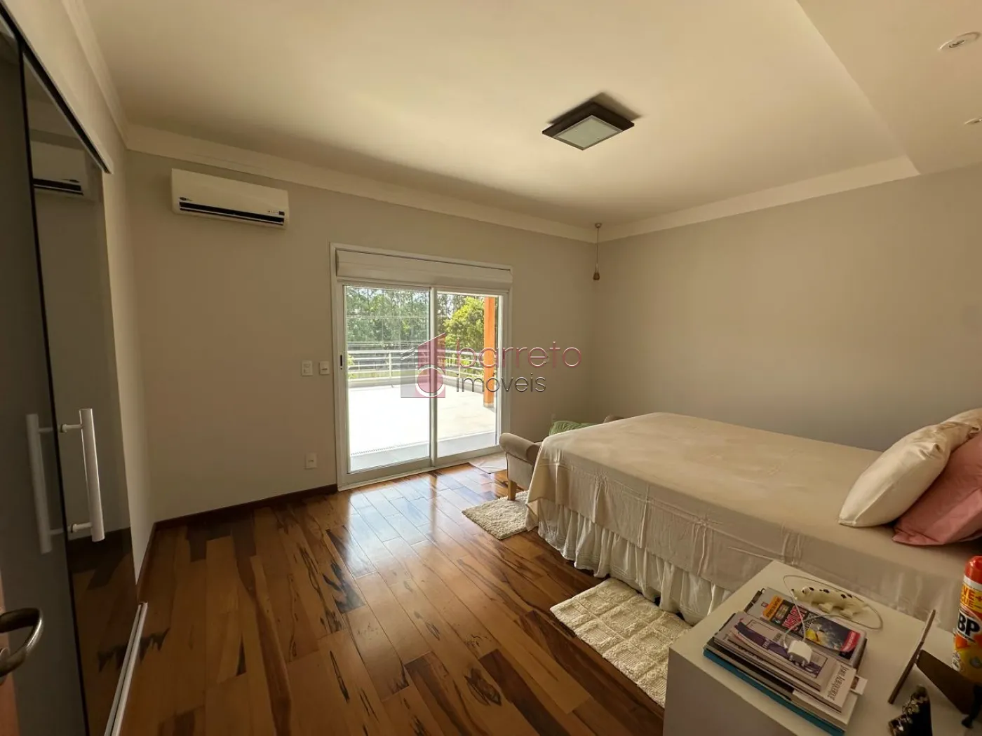 CASA À VENDA NO CONDOMÍNIO RESERVA DA SERRA EM JUNDIAÍ/SP