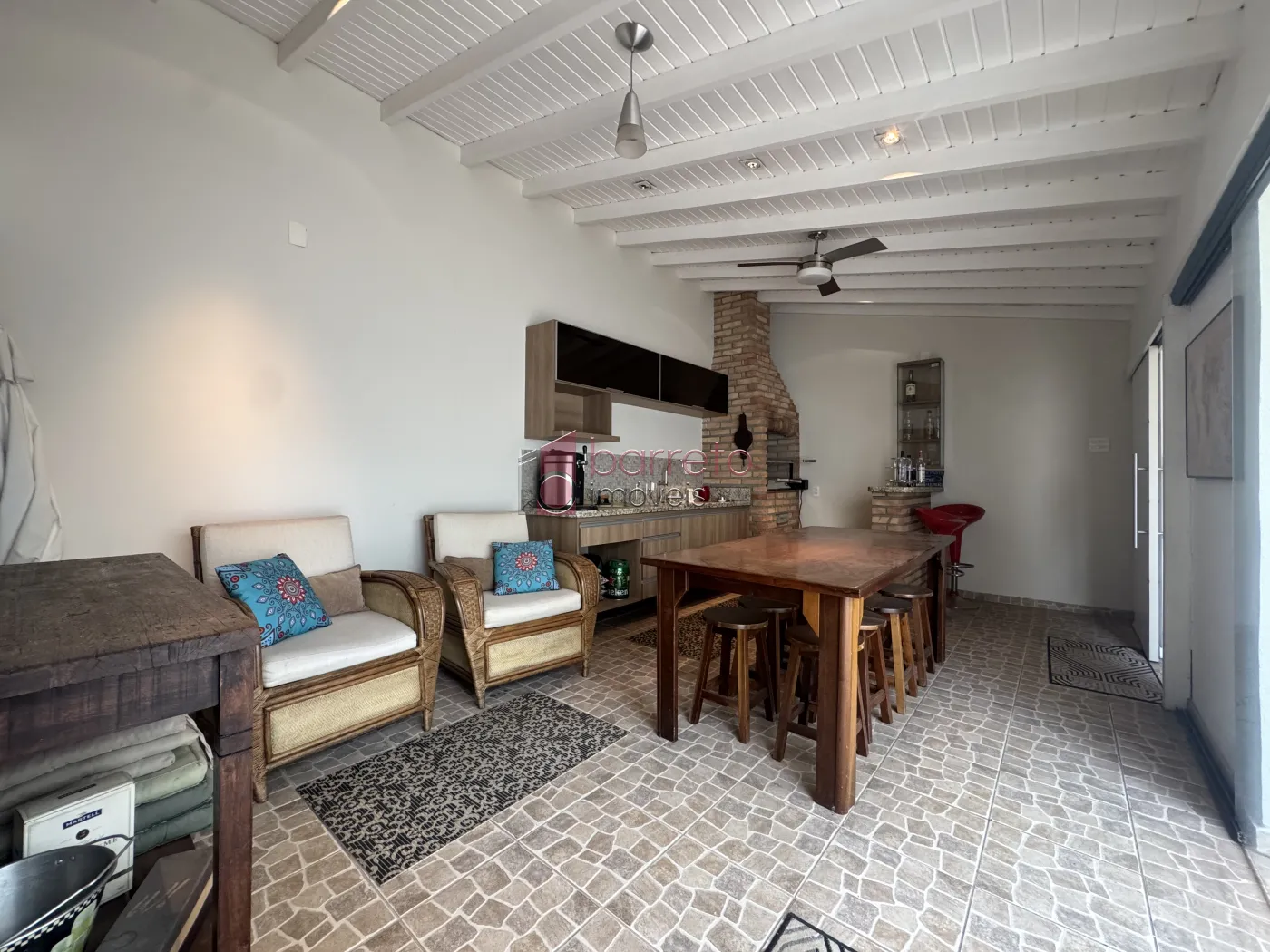 SOBRADO À VENDA – 03 QUARTOS – VILA DAS PALMEIRAS – JUNDIAÍ/SP