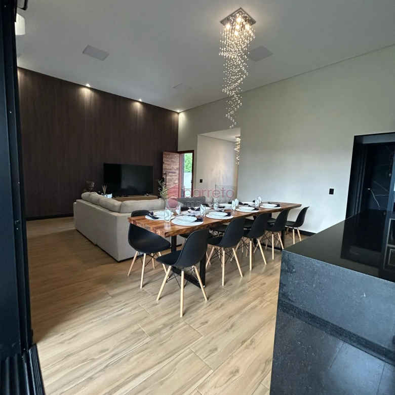 CASA TÉRREA À VENDA NO CONDOMÍNIO BELLA VITTÁ NO BAIRRO JARDIM CELESTE EM JUNDIAÍ/SP