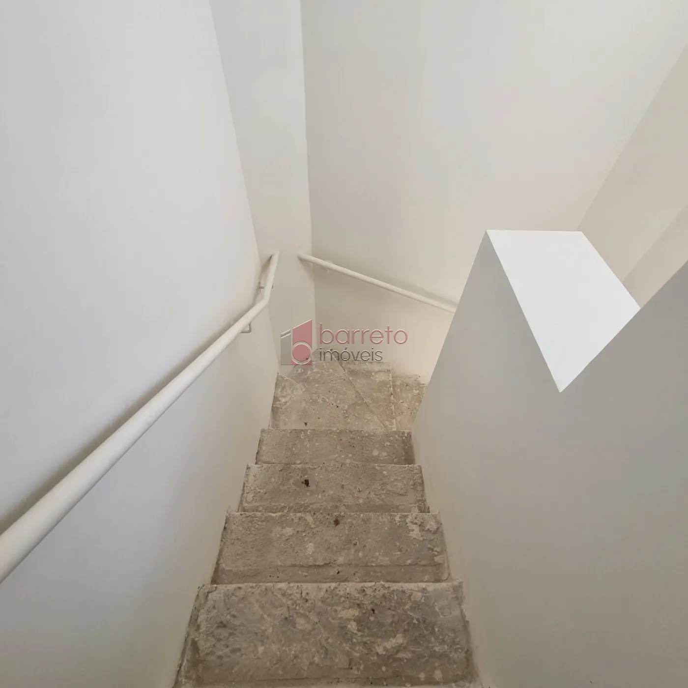 SOBRADO NO CONTRAPISO À VENDA NO CONDOMÍNIO RESIDENCIAL RAVELLO – JUNDIAÍ/SP