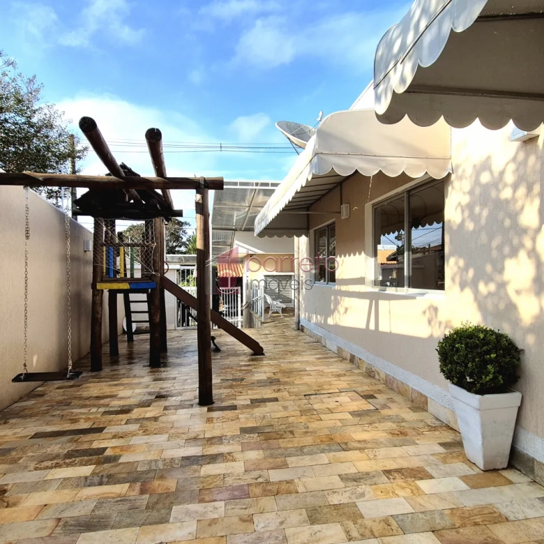 CASA À VENDA NO CONDOMÍNIO VILA ESMERALDA – VILA MARINGÁ – JUNDIAÍ/SP