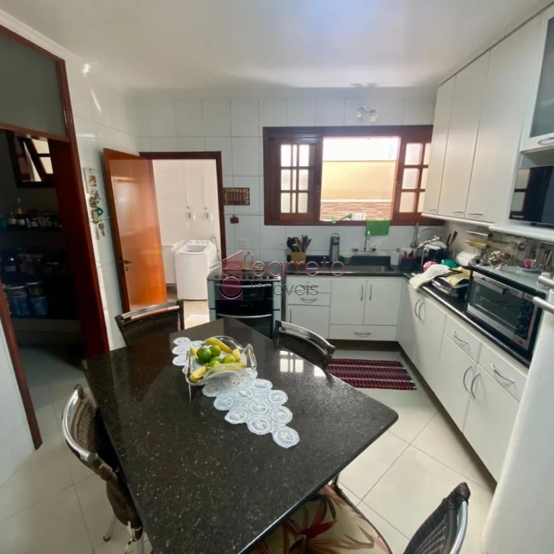 CASA TÉRREA PARA VENDA NO CONDOMÍNIO SANTA TERESA – JUNDIAÍ/SP