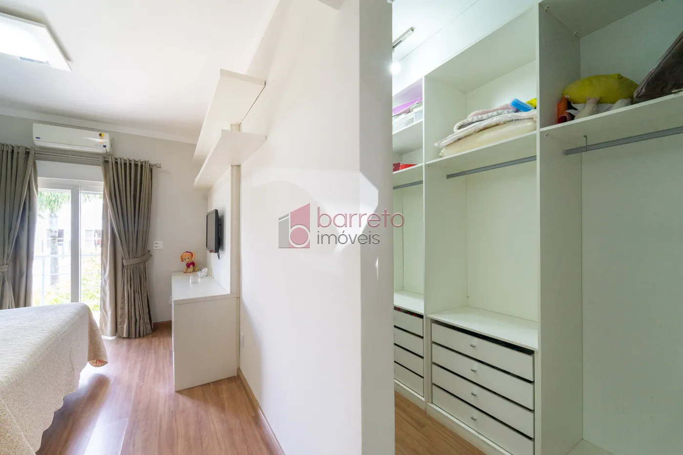 CASA PARA VENDA NO CONDOMÍNIO RESERVA DA SERRA EM JUNDIAÍ/SP