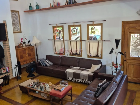 CASA À VENDA NO CONDOMÍNIO TEREZA CRISTINA – JUNDIAÍ/SP