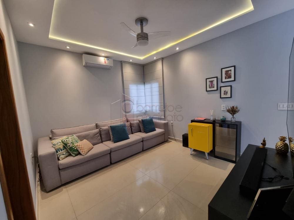 Excelente casa alto padrão para venda em Jundiaí, no Bairro do Eloy Chaves, Condomínio das Atírias