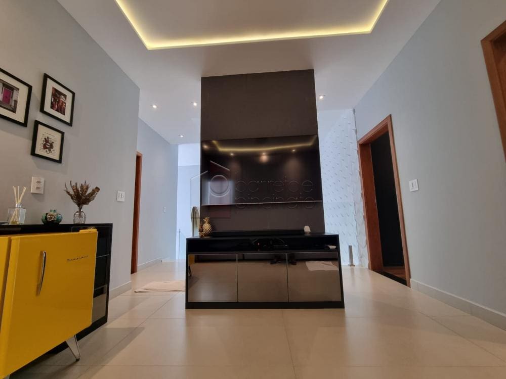 Excelente casa alto padrão para venda em Jundiaí, no Bairro do Eloy Chaves, Condomínio das Atírias