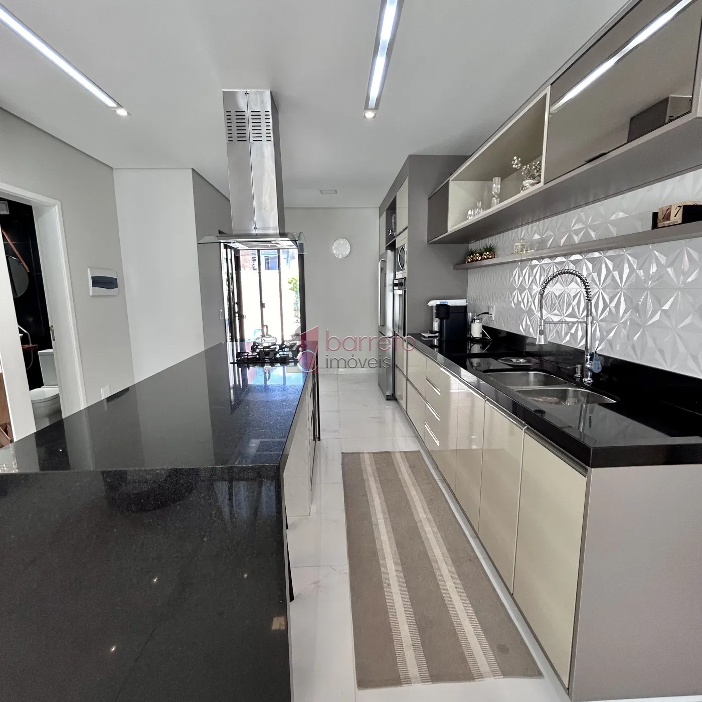 CASA MOBILIADA À VENDA NO CONDOMÍNIO RESERVA DA MATA – JUNDIAÍ/SP