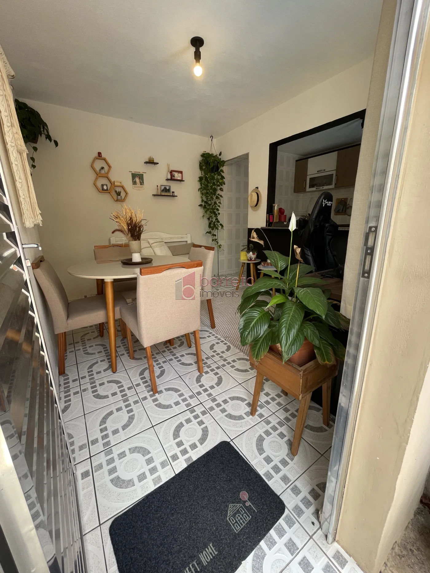 CASA COM EDÍCULA À VENDA NO BAIRRO CIDADE NOVA I EM JUNDIAÍ/SP