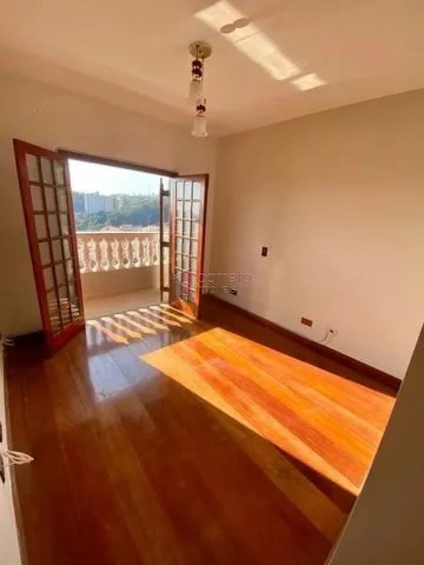 CASA À VENDA NO JARDIM DA FONTE EM JUNDIAÍ/SP