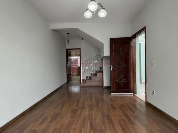 SOBRADO À VENDA – 03 QUARTOS – JARDIM PITANGUEIRAS – JUNDIAÍ/SP