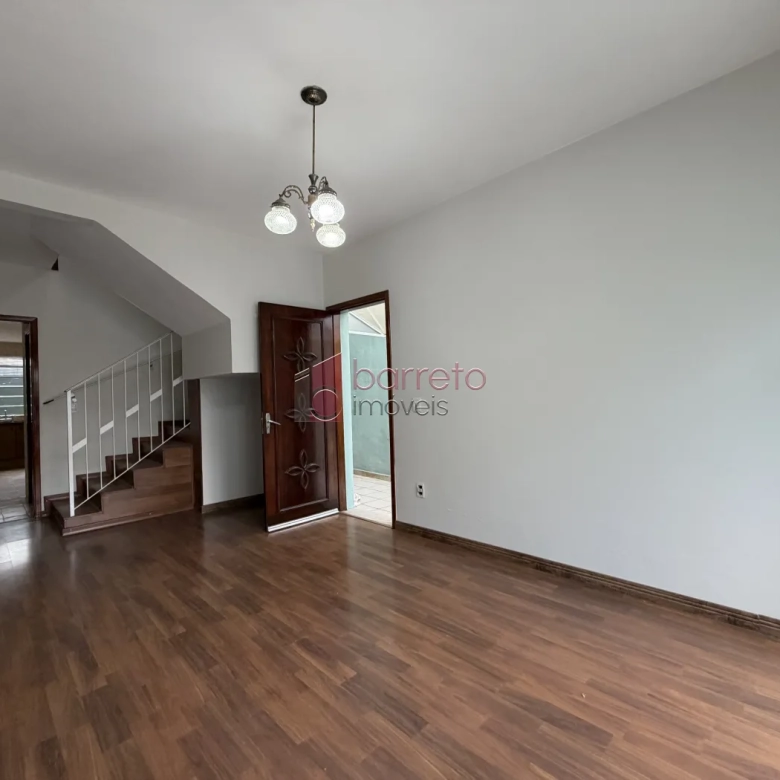 SOBRADO À VENDA – 03 QUARTOS – JARDIM PITANGUEIRAS – JUNDIAÍ/SP