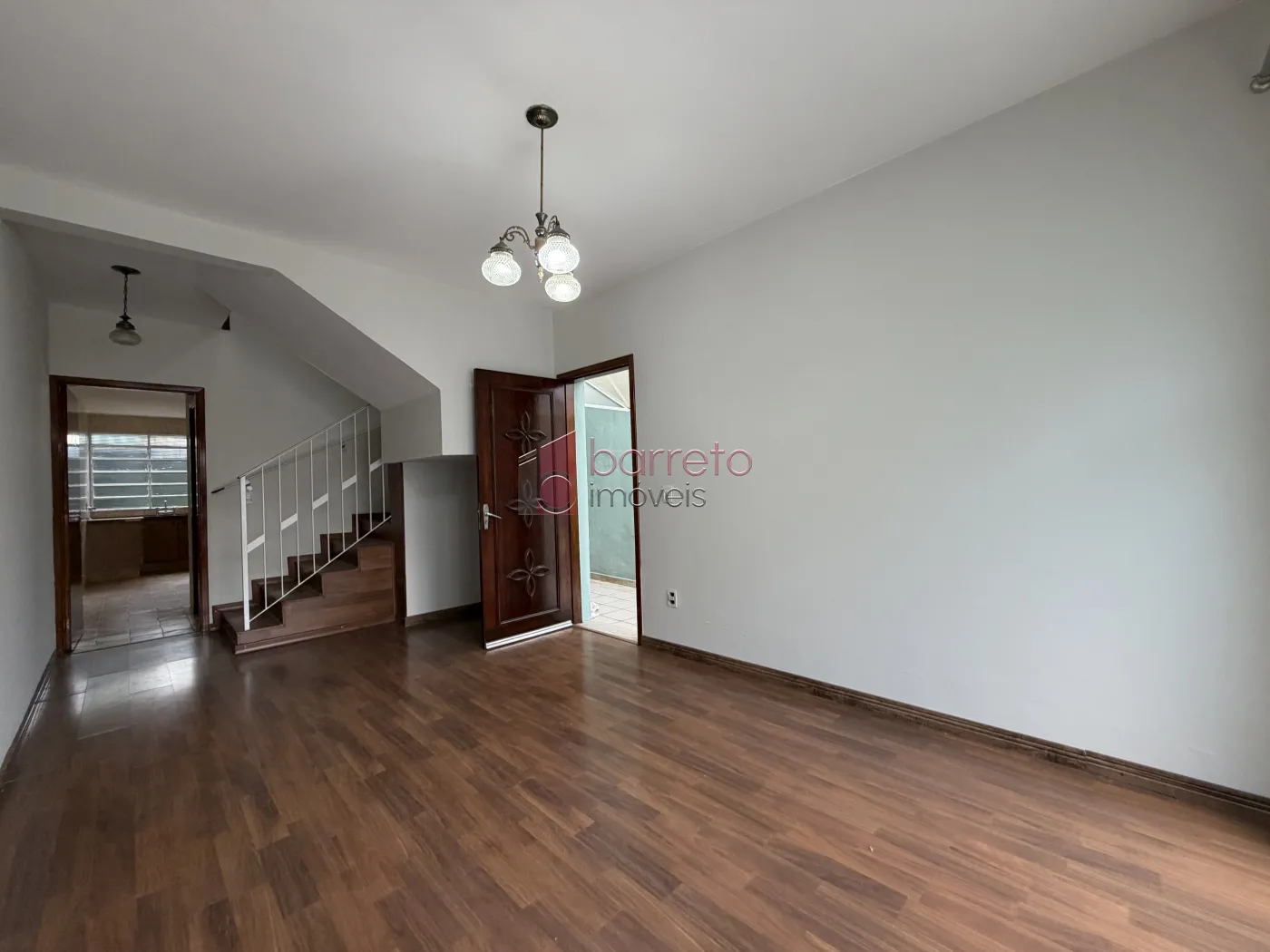 SOBRADO À VENDA – 03 QUARTOS – JARDIM PITANGUEIRAS – JUNDIAÍ/SP