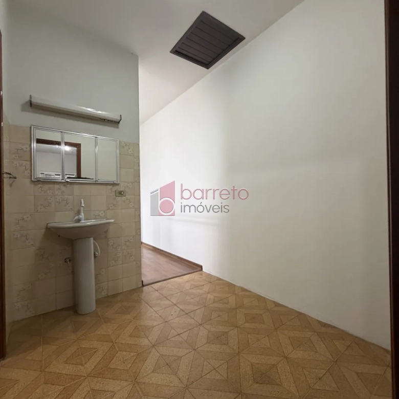 SOBRADO À VENDA – 03 QUARTOS – JARDIM PITANGUEIRAS – JUNDIAÍ/SP