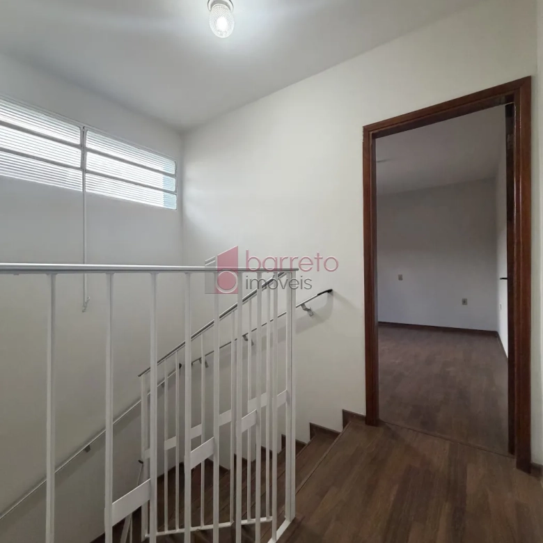 SOBRADO À VENDA – 03 QUARTOS – JARDIM PITANGUEIRAS – JUNDIAÍ/SP