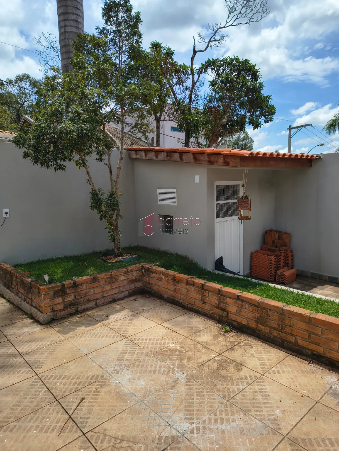 CASA TÉRREA À VENDA NO MIRANTE DE JUNDIAÍ – BAIRRO DO ENGORDADOURO EM JUNDIAÍ/SP