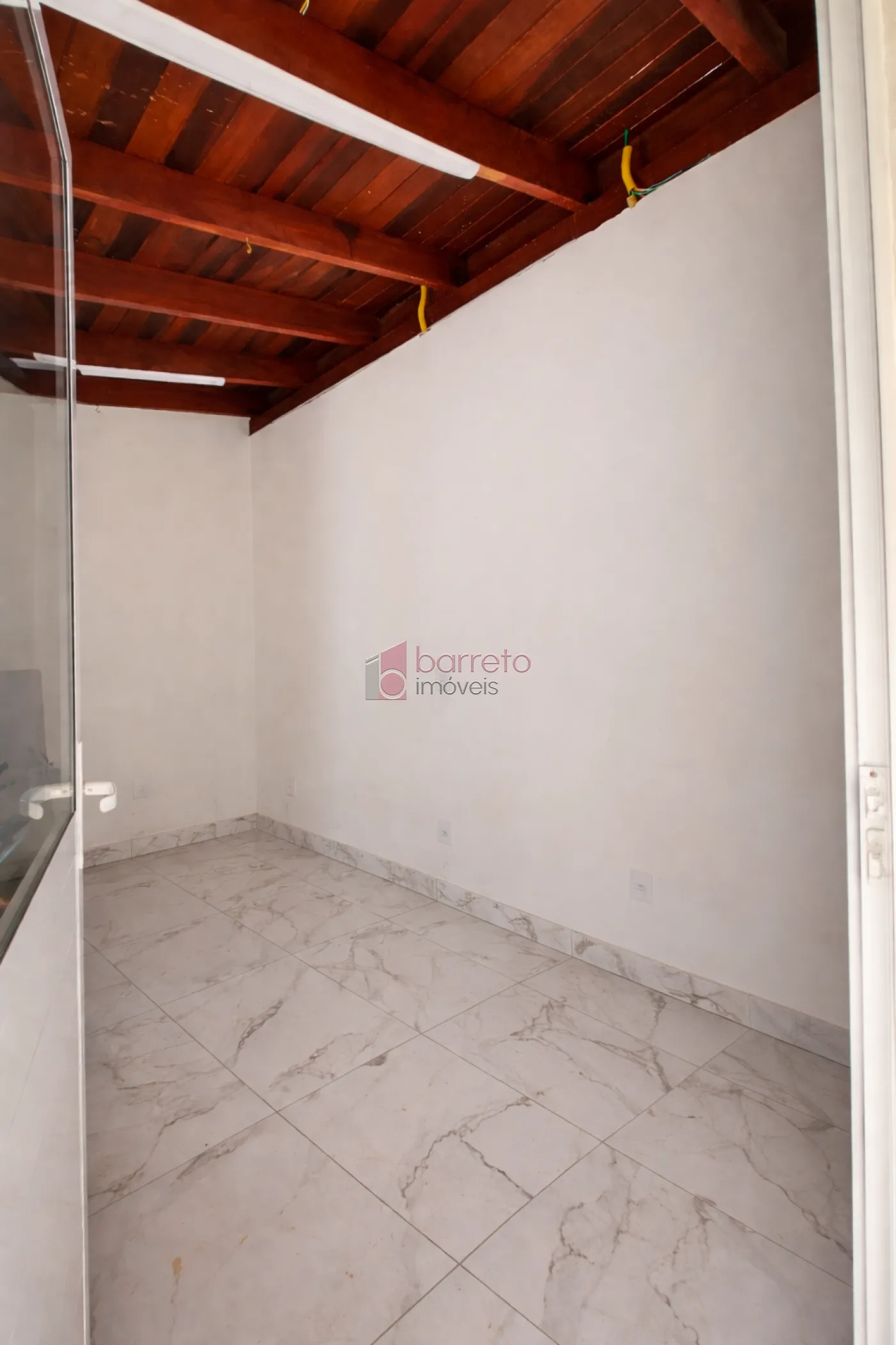 CASA TÉRREA À VENDA NO MIRANTE DE JUNDIAÍ – BAIRRO DO ENGORDADOURO EM JUNDIAÍ/SP