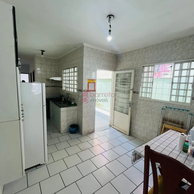 CASA À VENDA NO BAIRRO PARQUE DA REPRESA EM JUNDIAÍ/SP