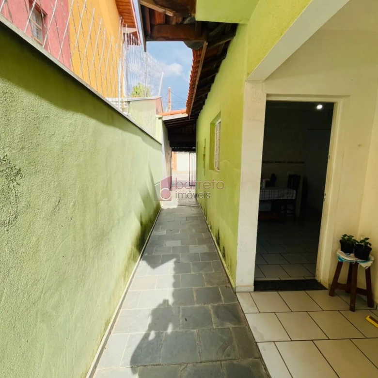 CASA À VENDA NO BAIRRO PARQUE DA REPRESA EM JUNDIAÍ/SP
