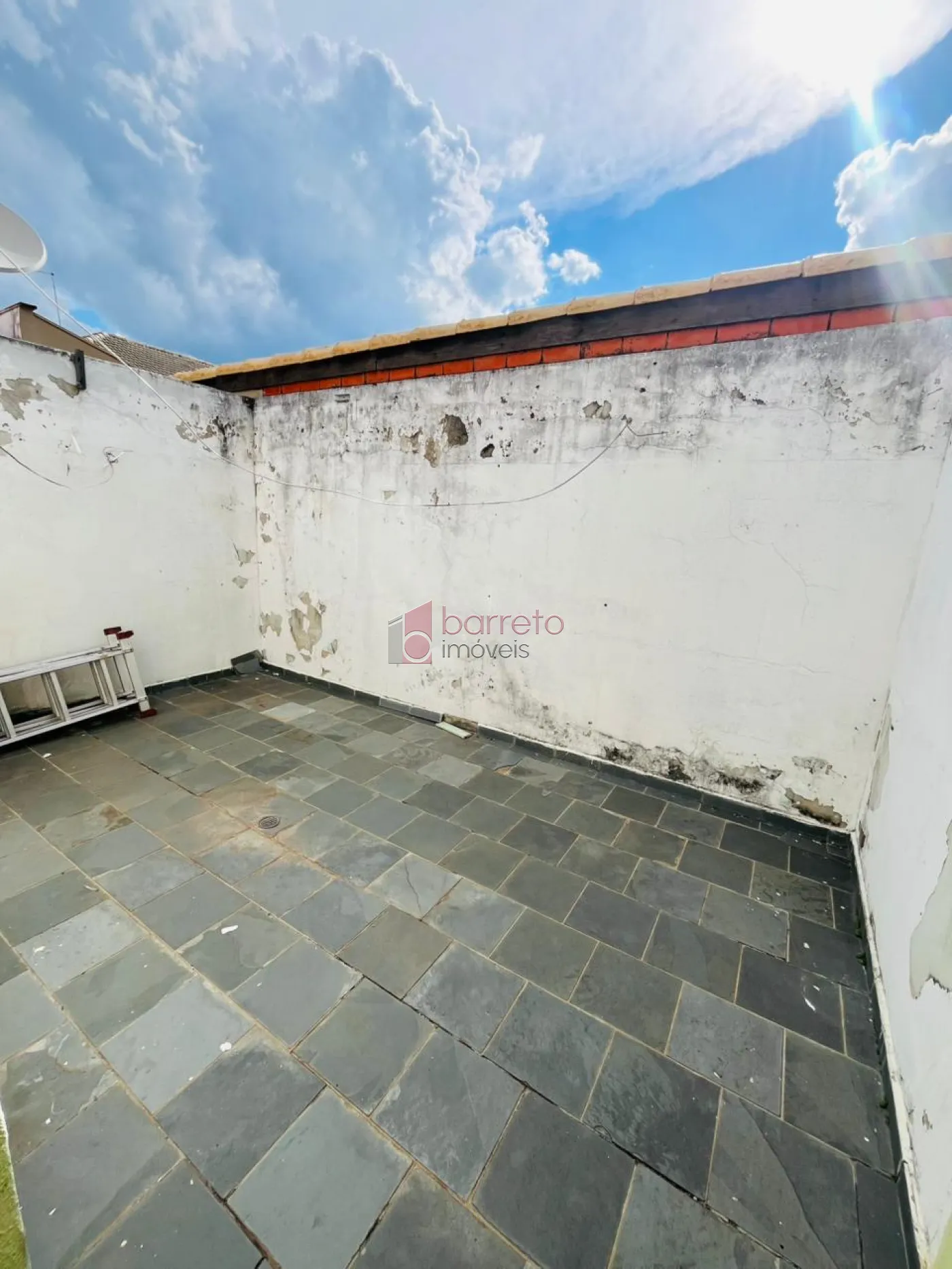 CASA À VENDA NO BAIRRO PARQUE DA REPRESA EM JUNDIAÍ/SP