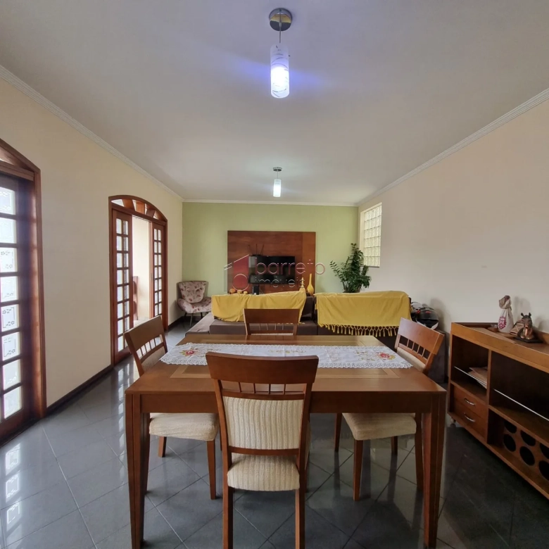 CASA À VENDA NO BAIRRO PARQUE DA REPRESA – JUNDIAÍ/SP