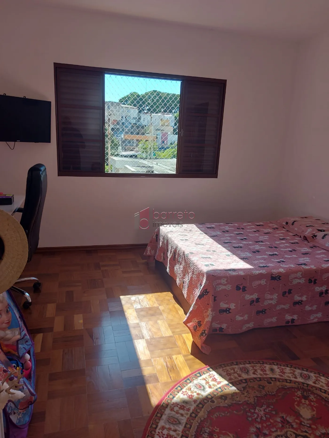 CASA À VENDA NO BAIRRO ANHANGABAÚ EM JUNDIAÍ/SP