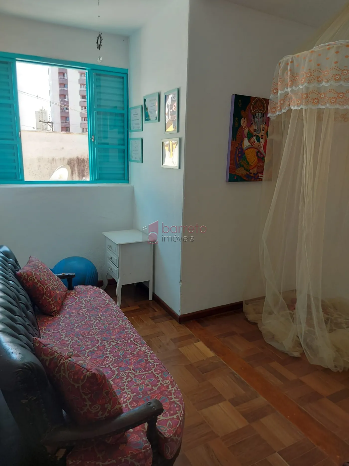 CASA À VENDA NO BAIRRO ANHANGABAÚ EM JUNDIAÍ/SP