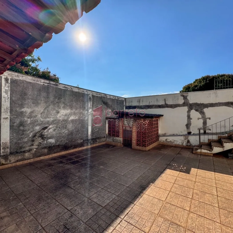 CASA SOBRADO COM 04 DORMITÓRIOS À VENDA NO BAIRRO JARDIM DAS CARPAS – JUNDIAÍ/SP