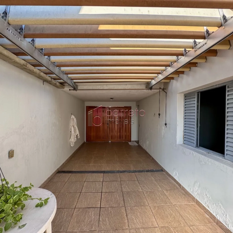 CASA SOBRADO COM 04 DORMITÓRIOS À VENDA NO BAIRRO JARDIM DAS CARPAS – JUNDIAÍ/SP