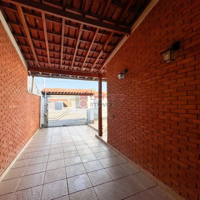 CASA SOBRADO COM 04 DORMITÓRIOS À VENDA NO BAIRRO JARDIM DAS CARPAS – JUNDIAÍ/SP