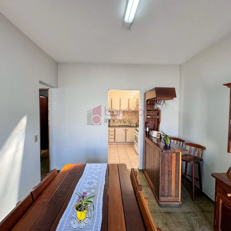 CASA SOBRADO COM 04 DORMITÓRIOS À VENDA NO BAIRRO JARDIM DAS CARPAS – JUNDIAÍ/SP