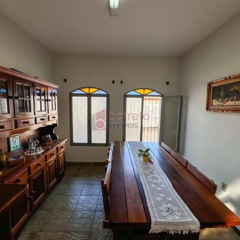 CASA SOBRADO COM 04 DORMITÓRIOS À VENDA NO BAIRRO JARDIM DAS CARPAS – JUNDIAÍ/SP